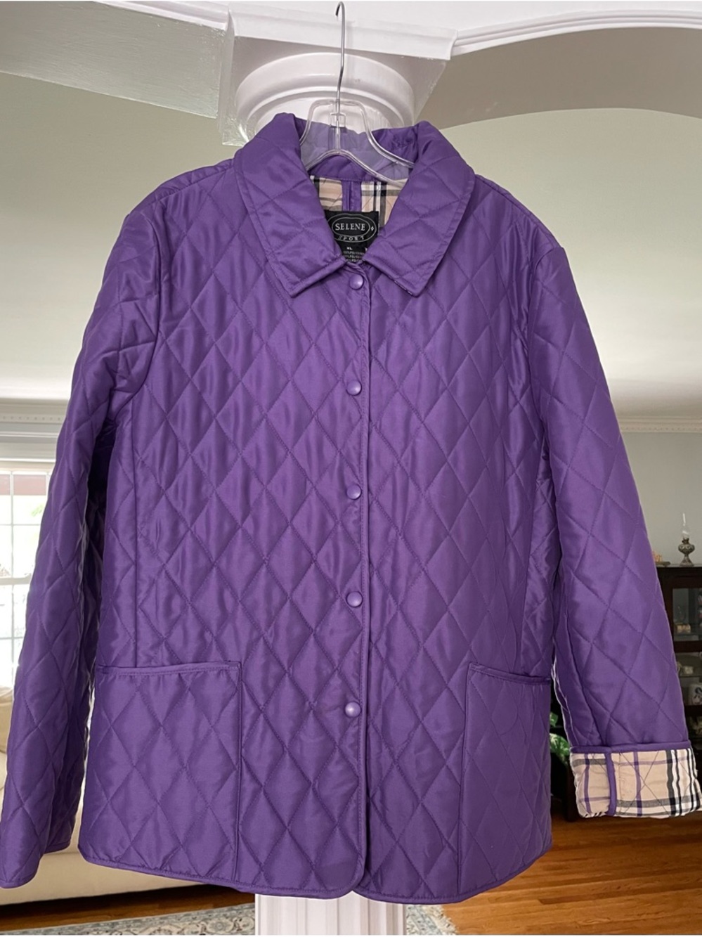 Selene Sport women’s purple-Diamond shape quilted Jacket size X-LARGE